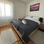 Maya Apartman Njivice