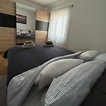 Maya Apartman *