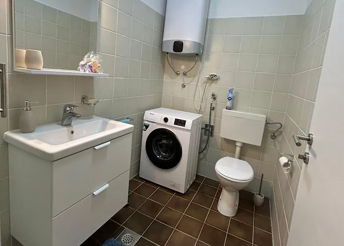 Maya Appartement Njivice